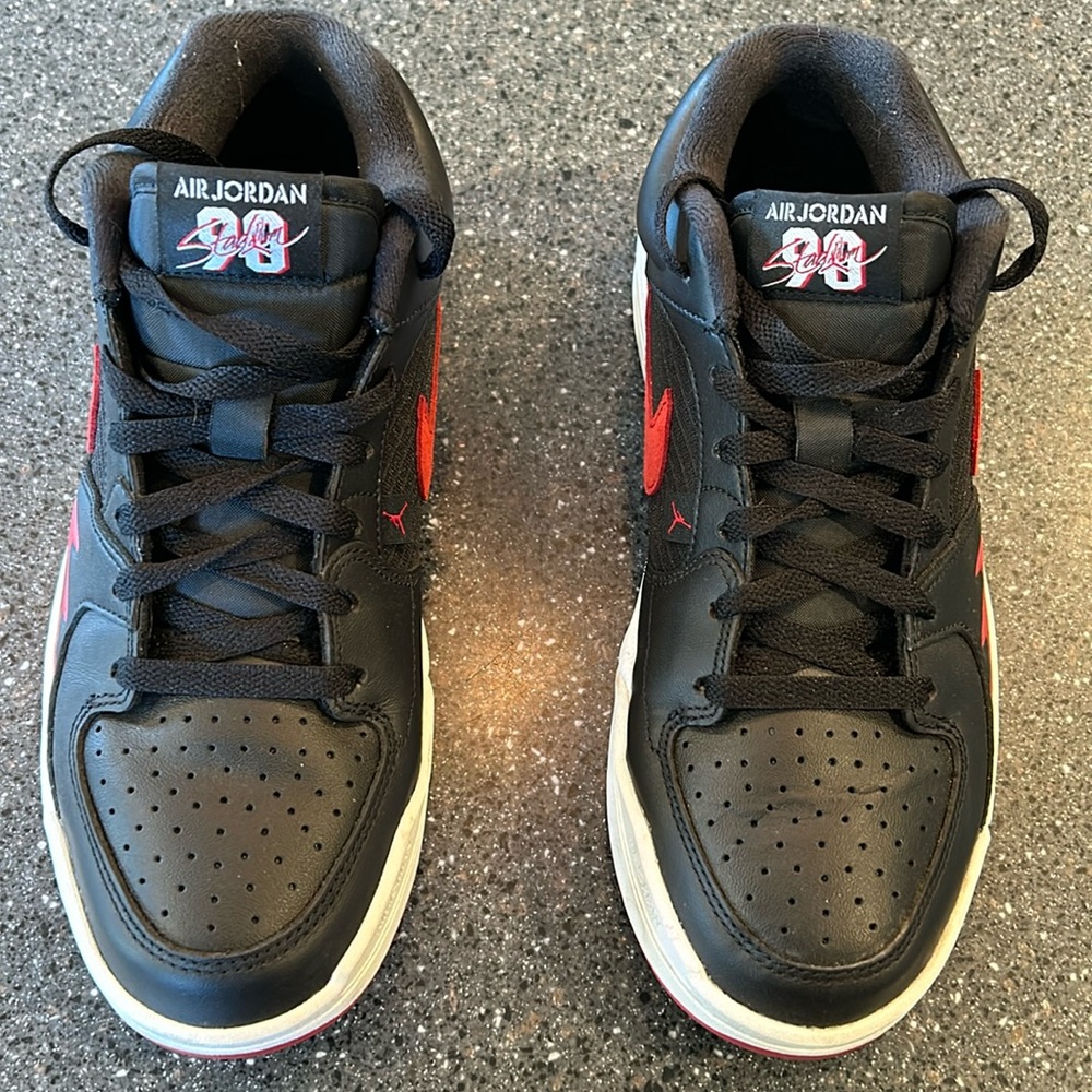 Nike air Jordan 90 stadium flight women’s shoes worn 1 time like new